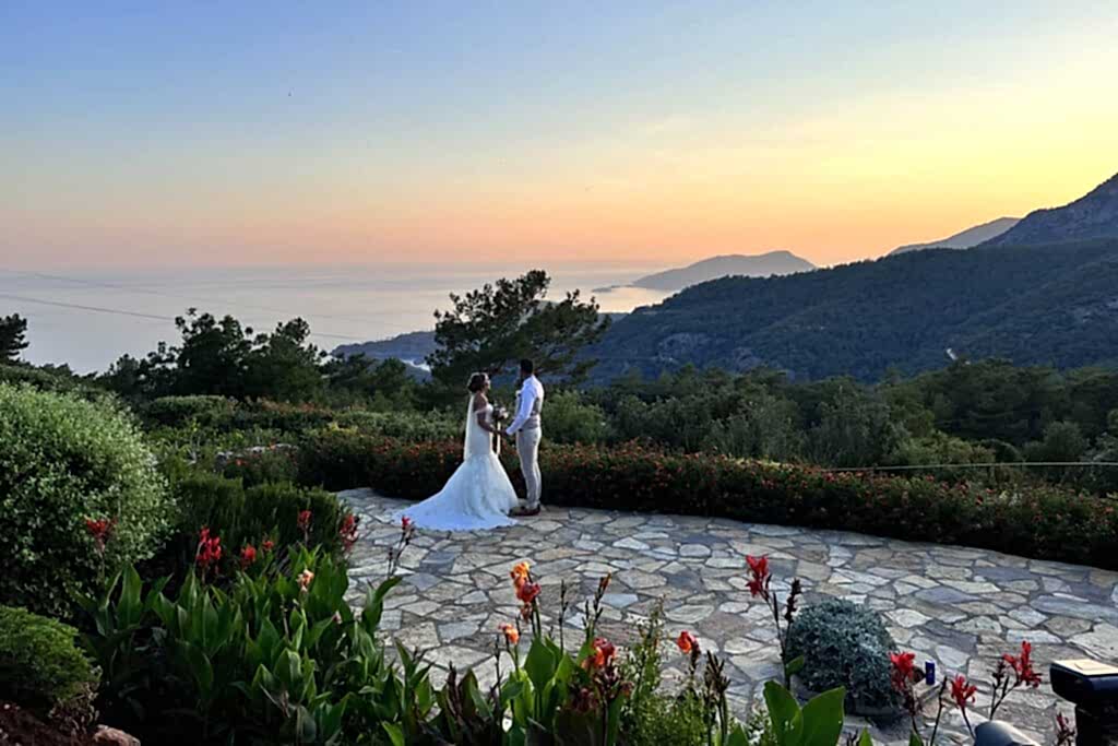 montana-pine-resort-hotel-8