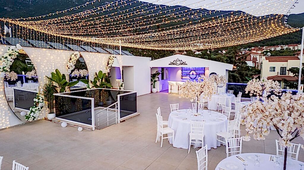 Carrington Suites Weddings 2025-5